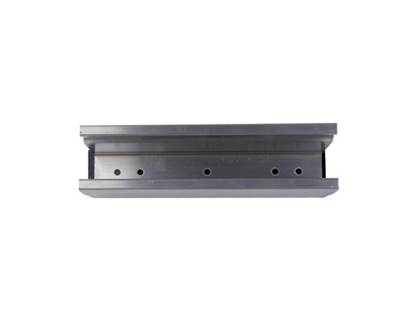 Novotegra kort profil skinne C71 med EPDM gummi 200 mm