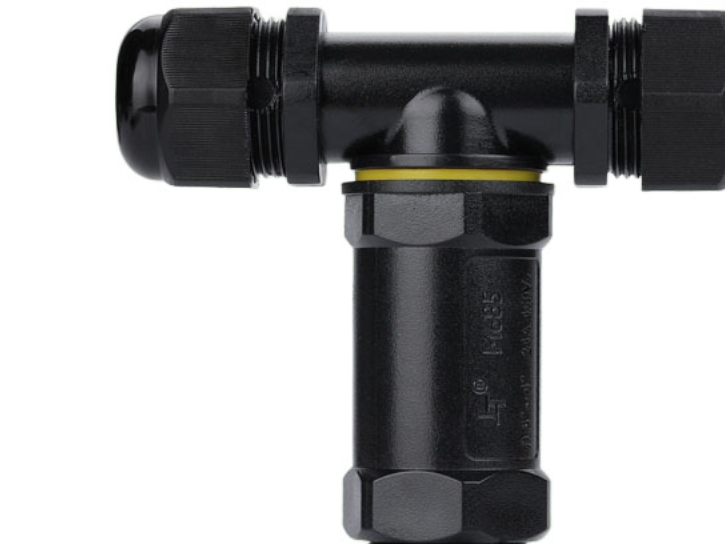 KABEL SAMLER T-BLOK IP68, 1 indgang, 2 udgange, 5-leder af max. 4mm2, SORT
