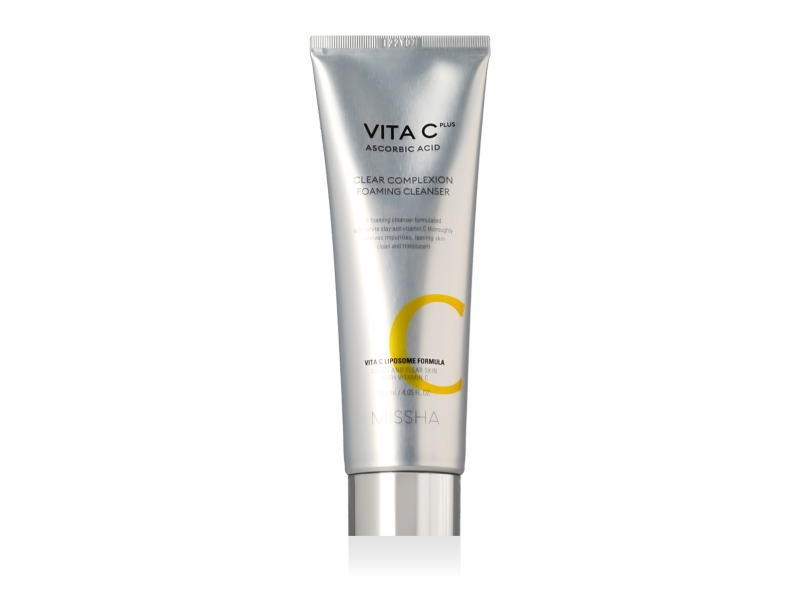 Missha Vita C Plus Clear Complexion Foaming Cleanser - 120Ml