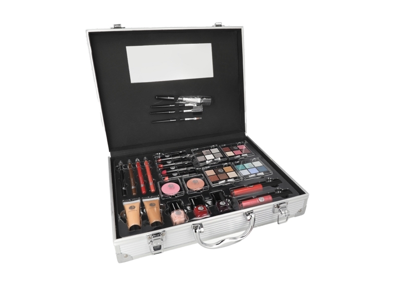 Beauty Unlimited Train Case Set Complete Makeup Palette 63.2g