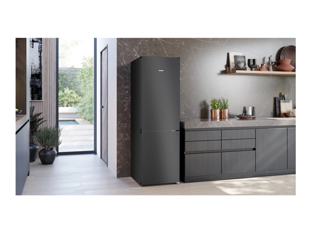 Siemens Iq300 Kg36nvxbg - Køleskab/Fryser - Bund-Fryser - Bredde: 60 Cm - Dybde: 66.5 Cm - Højde: 186 Cm - 321 Liter - Klasse B - Blacksteel