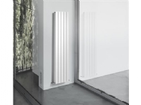 Thermrad vertikal alu radiator Alustyle 2000/6 -Mål 2033x480mm. 6x ½ anboringer. Ydelse ved 75/65/20- 2010W Kun alm radiatorvand