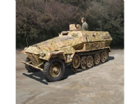 TOYMAX 1:35 Sd.Kfz. 251/1 Ausf.A