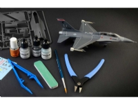 Bilde av 1:72 Complete Modeling Set F-16 C/d Night Falcon