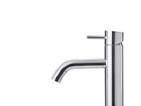 Qtoo håndvaskarmatur - poleret rustfrit stål (AISI 316). Tud: 125mm, 5L/min Rørlegger artikler - Baderommet - Håndvaskarmaturer