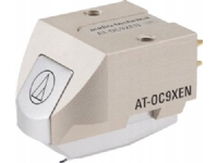 PICKUP (MOVING COIL PICKUP) MED ELIPTISK SLIBNING OG ET LETVÆGTS ALUMINIUMS NÅLERØR.