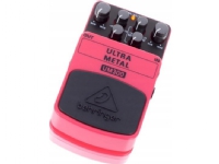 Behringer UM300 - Gitareffekt